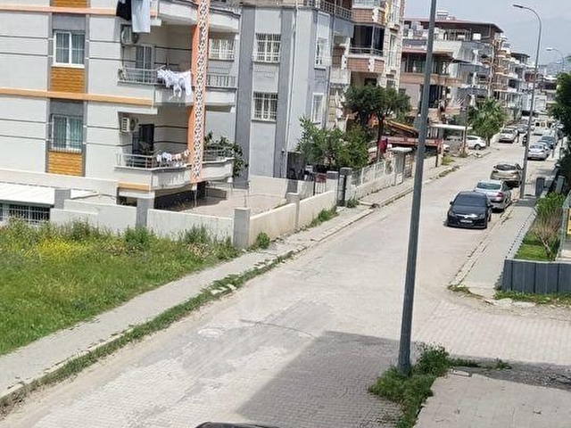 HAN YAPI&EMLAKTAN SAKARYA CAMİ YANI SATILIK 3+1 DAİRE+2 DÜKKAN - Görsel 3