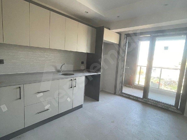 DENİZLİ GÜMÜŞCAYDA GENİŞ LÜX 2+1 DAİRE