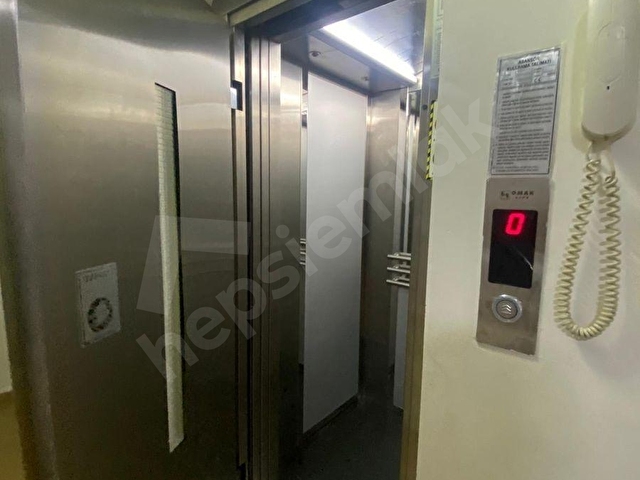 KİRALIK SİTE İÇİNDE ASANSÖRLÜ 2+1 ARA KAT 120 m² DAİRE CAMİ MAH. - Görsel 26