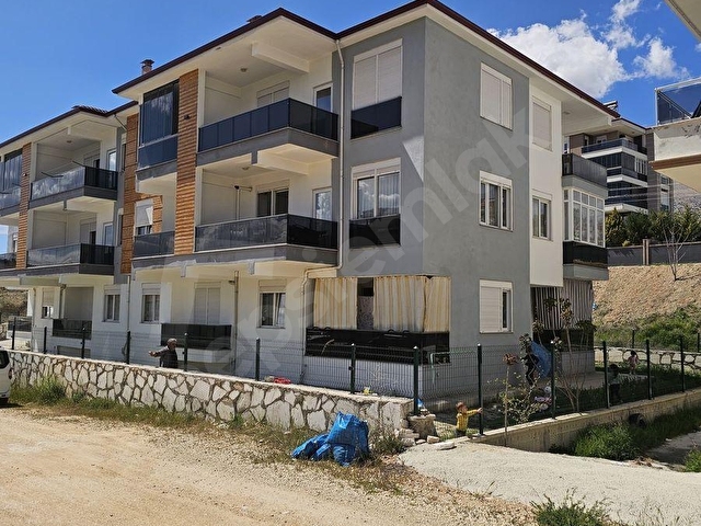 ANTALYA ELMALI İLÇESİNDE DEVLET HASTANESİ VE OTOGAR KARŞISINDA 2+1 KALORİFERLİ SATILIK DAİRE