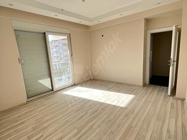 ANTALYA ELMALI İLÇESİNDE DEVLET HASTANESİ VE OTOGAR KARŞISINDA 2+1 KALORİFERLİ SATILIK DAİRE - Görsel 8