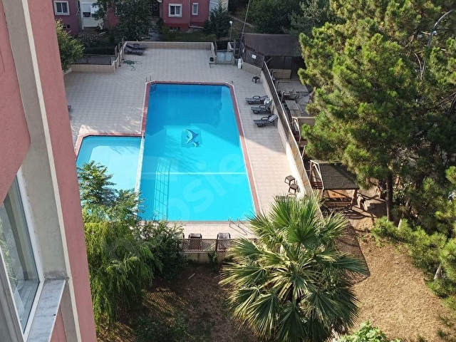 BAHÇEŞEHİR ESENKENTTE SATILIK 3+1 HAVUZLU ARA K TADİLATLI DAİRE - Görsel 3