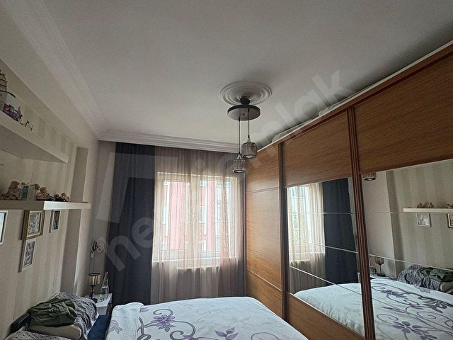 BAHÇEŞEHİR ESENKENTTE SATILIK 3+1 HAVUZLU ARA K TADİLATLI DAİRE - Görsel 13