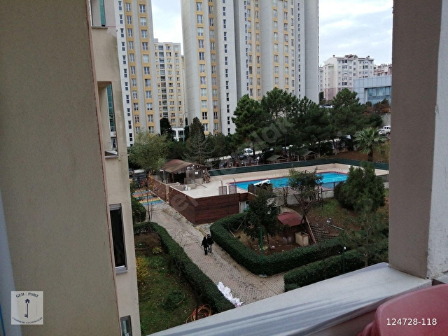 BAHÇEŞEHİR ESENKENTTE SATILIK 3+1 HAVUZLU ARA K TADİLATLI DAİRE - Görsel 4