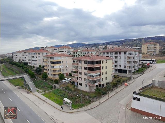 KARAMÜRSEL SAHİLE YAKIN 3+1 DENİZ MANZARALI MASRAFSIZ DAİRE – SİTE İÇİ, ASANSÖRLÜ