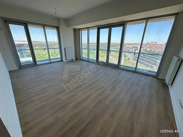BATIŞEHİR HİRADAN SATILIK 3+1 KÖŞE TEMİZ VE SIFIR DAİRE