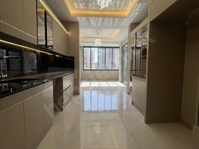 ARFDEN AKKENTTE SATILIK SIFIR ULTRA LÜKS 2,5+1 DAİRE - Görsel 2