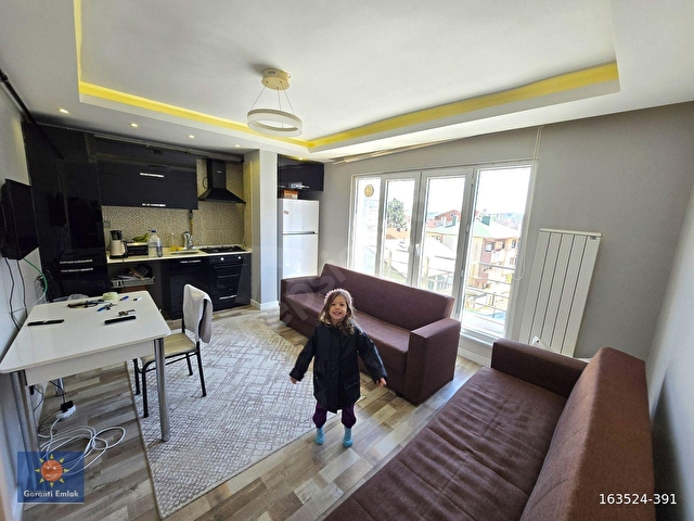GARANTİ EMLAKTAN, CANDAROĞULLARINDA, EŞYALI, KİRACILI 1+1 DAİRE - Görsel 5