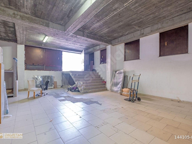 SEFAKÖYDE DEPOLAMA, İMALATHANE VE E-TİCARETE UYGUN 700M2 İŞ YERİ - Görsel 12
