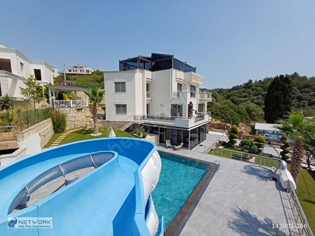KUŞADASINDA EMSALSİZ 1200 M2 İÇİN DE SOSYAL DONATILI MÜSTAKİL VİLLA - Görsel 5