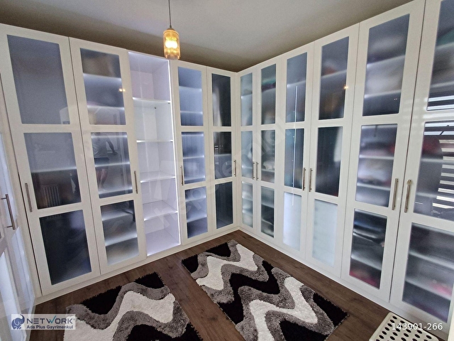 KUŞADASINDA EMSALSİZ 1200 M2 İÇİN DE SOSYAL DONATILI MÜSTAKİL VİLLA - Görsel 28
