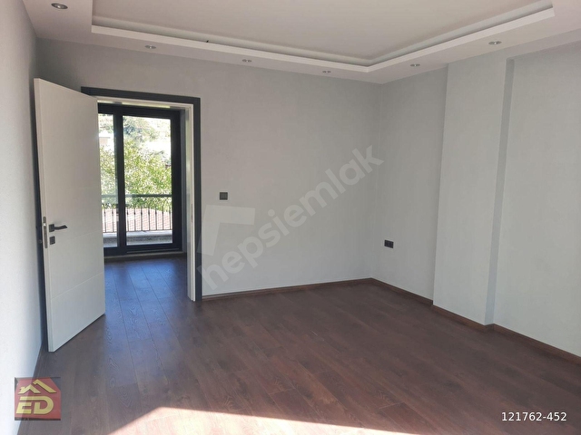 DAĞCI EMLAK BULDAN DOĞAYLA İÇ İÇE 9+2 SATILIK TRİPLEKS VİLLA - Görsel 29