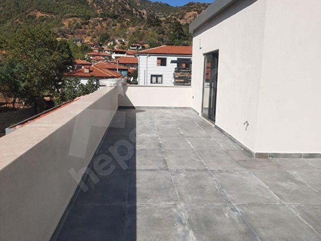 DAĞCI EMLAK BULDAN DOĞAYLA İÇ İÇE 9+2 SATILIK TRİPLEKS VİLLA - Görsel 18