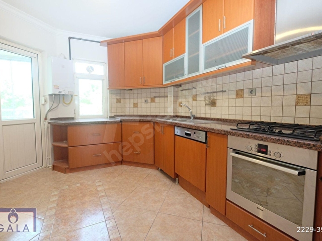 MERCAN SİTESİNDE GÜVENLİKLİ YAPILI SATILIK 4+1 DAİRE (BOŞ) - Görsel 6