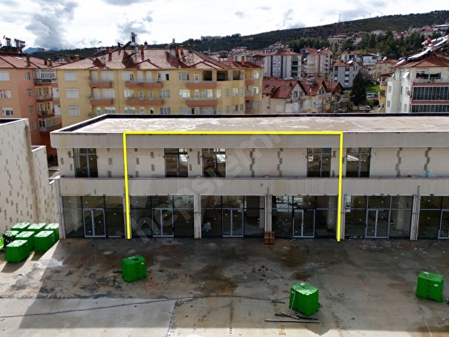 !!ÖZLEM KOLAK GAYRİMENKULden !! Elmalı Merkez, Cadde Üzerinde Satılık 185m² Asma Katlı Dükkan !! - Görsel 9