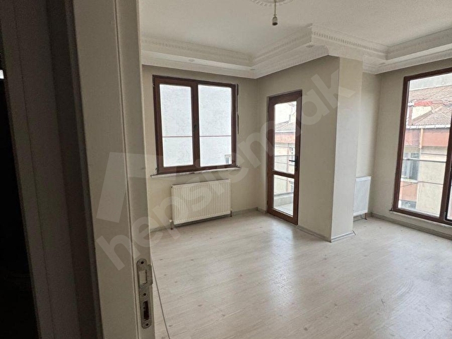 İNCİR TEPE MAHALLESİNDE 70 M2 1+1 ASANSÖRLÜ KİRALIK DAİRE - Görsel 6