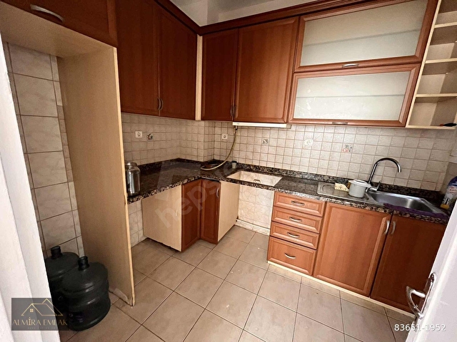 ÜÇYOL MEYDAN METRO YAKINI CADDE ÜZERİ 2+1 D.GAZLI ARAKAT DAİRE - Görsel 12