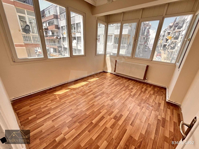 ÜÇYOL MEYDAN METRO YAKINI CADDE ÜZERİ 2+1 D.GAZLI ARAKAT DAİRE - Görsel 7