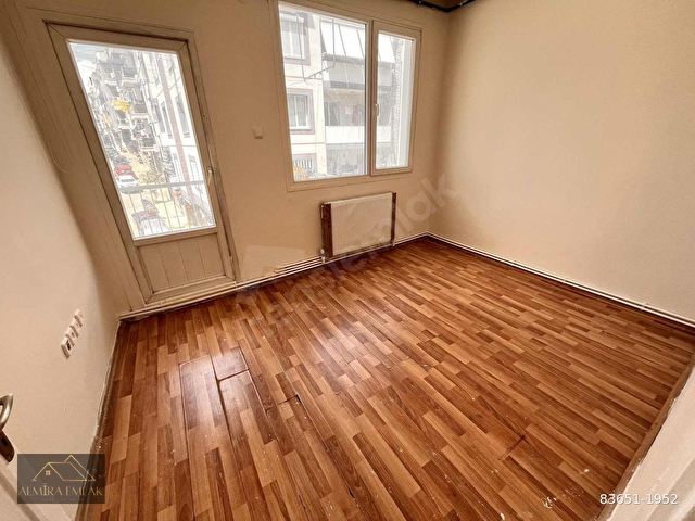 ÜÇYOL MEYDAN METRO YAKINI CADDE ÜZERİ 2+1 D.GAZLI ARAKAT DAİRE - Görsel 9