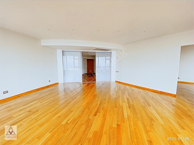 ŞİŞLİ PLAZA KİRALIK MUHTEŞEM MANZARA TAM KAT 5+1 DAİRE - Görsel 12