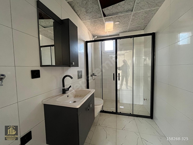 ELVAN ÖZÇELİDEN GÜMÜŞLÜKDE SATILIK 1+1 DAİRE - Görsel 11