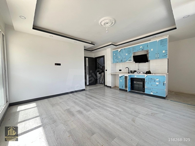 ELVAN ÖZÇELİDEN GÜMÜŞLÜKDE SATILIK 1+1 DAİRE - Görsel 2