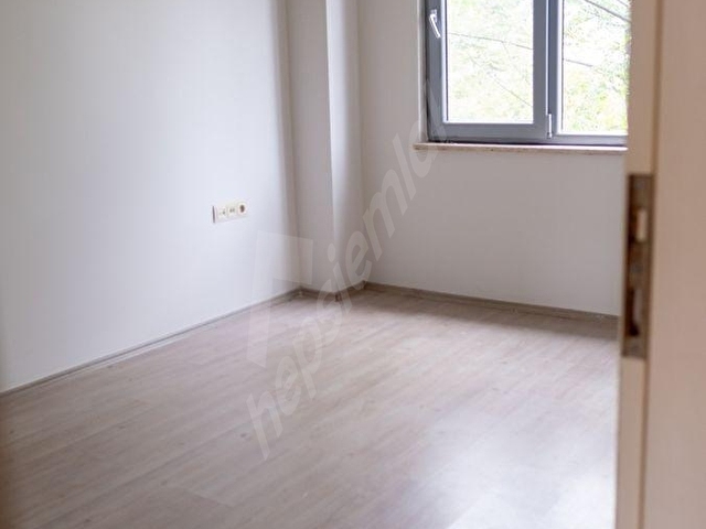MUĞLA ORTACADA HAVUZLU SİTEDE 3+1 KİRALIK VİLLA - Görsel 20