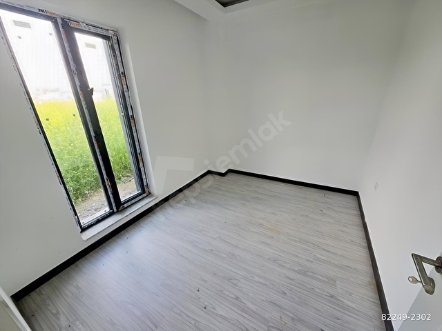 BÖLGENİN EN GÜZEL KONUMU KÖŞE BAŞI 5+2 ÇİFT TERAS BALKON 3 KAT - Görsel 23