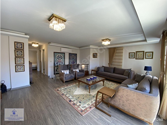ÇEŞME MARİNA YAKINI 3 ODA 2 SALON KAPALI ŞIK VERANDALI SATILIK DUBLEKS LÜKS DAİRE - Görsel 20