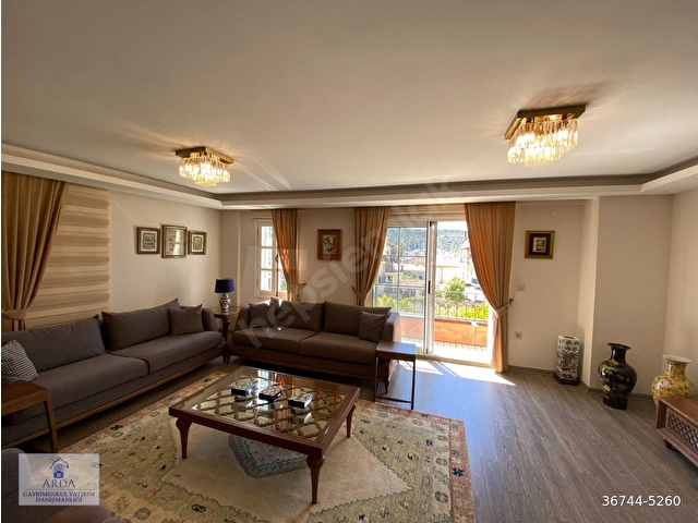 ÇEŞME MARİNA YAKINI 3 ODA 2 SALON KAPALI ŞIK VERANDALI SATILIK DUBLEKS LÜKS DAİRE - Görsel 11