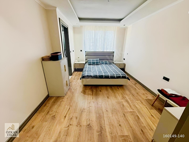 SİTE İÇİ 3+1 YERDEN ISITMALI ARA KAT GÜNEY CEPHE EBEVEYN BANYOLU