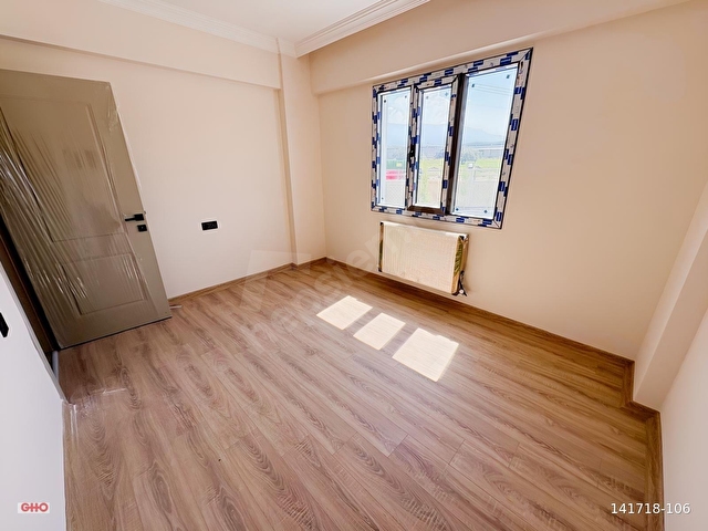 Manisa Yunusemrede Havuzlu Sitede 1+1 Satılık Daire - Görsel 6