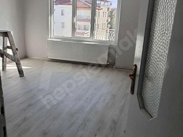 Merkezde Son Kat 3+1 | 155 m² | Tadilatlı | Al Otur Fırsat - Görsel 6