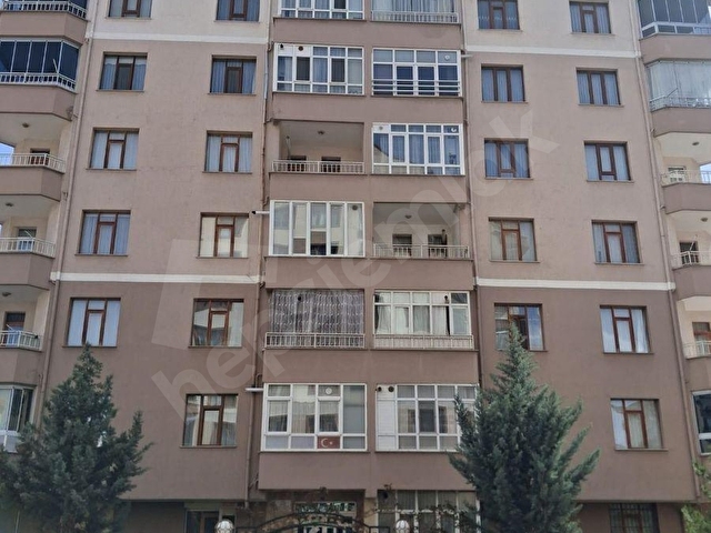 YAZIR MAHALLESİ TURMAK TRANVAY DURAGI YANI 3+1 SATILIK DAİRE - Görsel 4