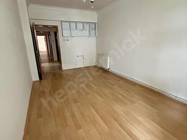 2000 EVLER MAHALLESİNDE SATILIK SÜPER KONUMDA 3+1 DAİRE - Görsel 15