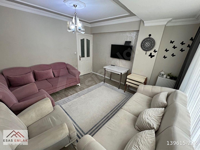 SARIGÖL MAHALLESİNDE 2+1 85m2 1.KAT BALKONLU SATILIK DAİRE - Görsel 2
