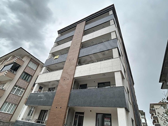 SARIGÜLLÜK SANKO PARK AVM YANI SIFIR 2+1 LÜKS DAİRE - Görsel 3