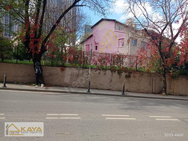 LEVENTTE 1000 M2 BAHÇELİ İŞYERİ RUHSATLI, 550 M2 KULL. SHOWROOMLU MAĞAZALI VİLLA KAYA AŞ - Görsel 13