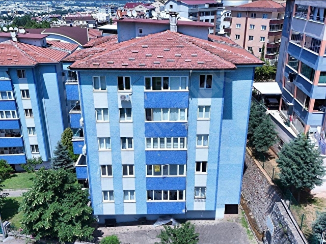 Bağlaraltında Bahçe Manzaralı, Siteiçi, Isı Yalıtımlı Masrafsız - Görsel 7