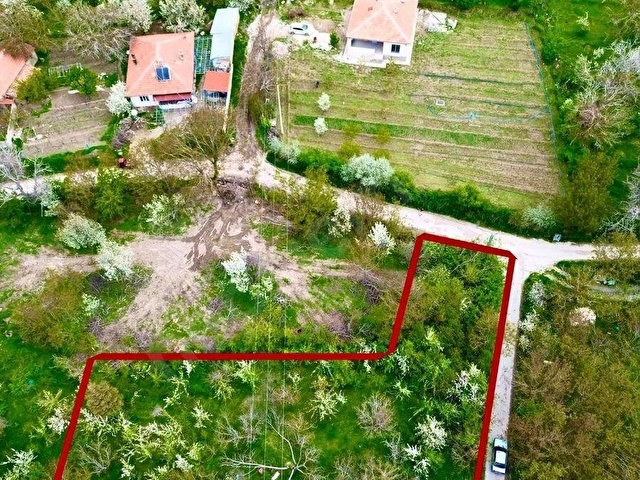HALKAPINAR MERKEZ BAHÇELİ EVLERDE 4 EVLEK SATILIK BAHÇE - Görsel 3