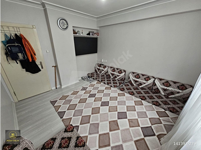 KARAKAYADA KÖK TAPULU ARA KATTA FULL YAPILI 3+1 SATILIK DAİRE - Görsel 14