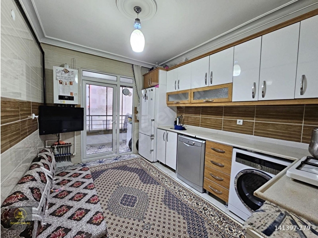 KARAKAYADA KÖK TAPULU ARA KATTA FULL YAPILI 3+1 SATILIK DAİRE - Görsel 22