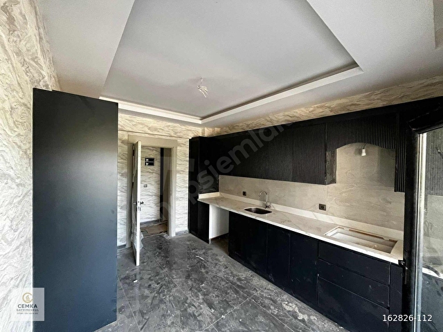 BEYKENTTE LÜKS MERKEZİ KONUMDA YERDEN ISITMA 2+1 DAİRE!!! - Görsel 2