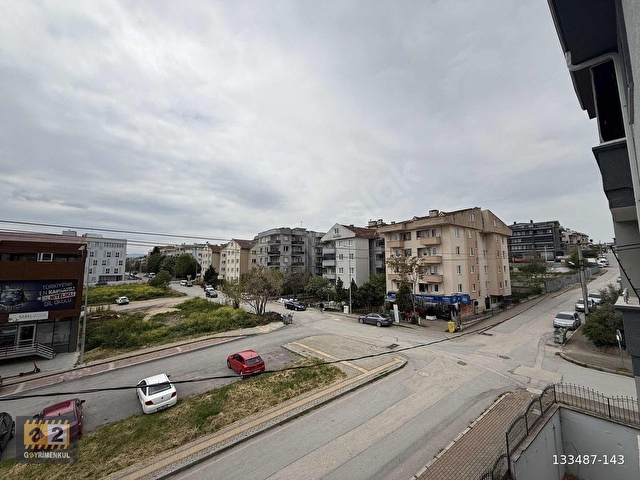 GÖRÜKLE MERKEZDE KOŞU YOLUNDA KİRALIK 1+1 DAİRE - Görsel 10