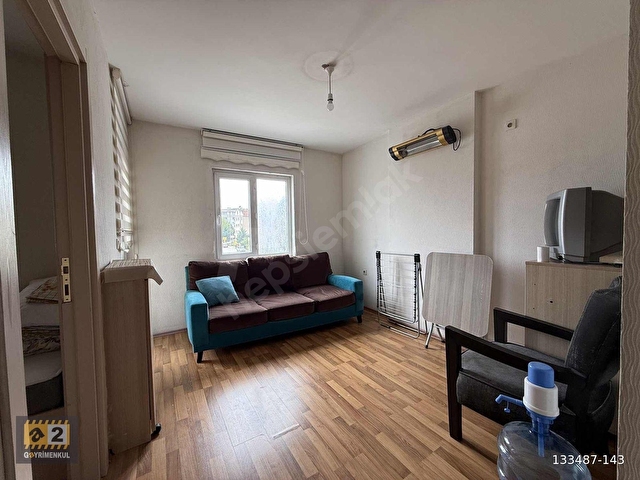 GÖRÜKLE MERKEZDE KOŞU YOLUNDA KİRALIK 1+1 DAİRE - Görsel 8