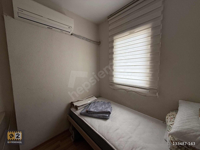 GÖRÜKLE MERKEZDE KOŞU YOLUNDA KİRALIK 1+1 DAİRE - Görsel 14