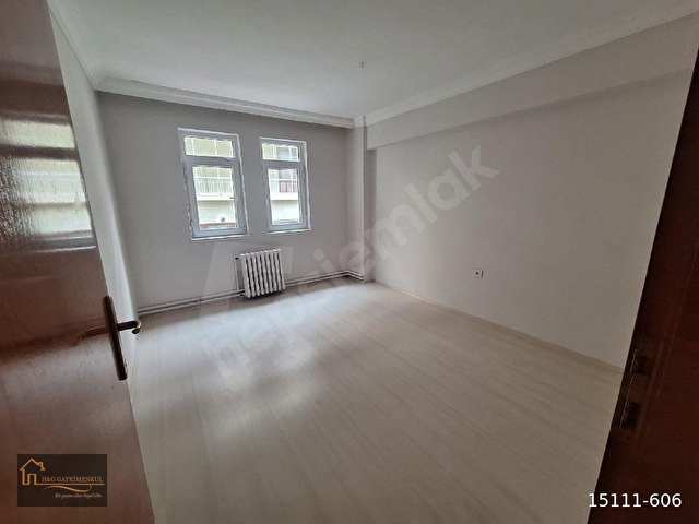 HG GAYRİMENKULDENMERKEZİ KONUMDA 3+1+KİLER 135M2 ARA KATTA ÇİFT BALKON!!! - Görsel 10