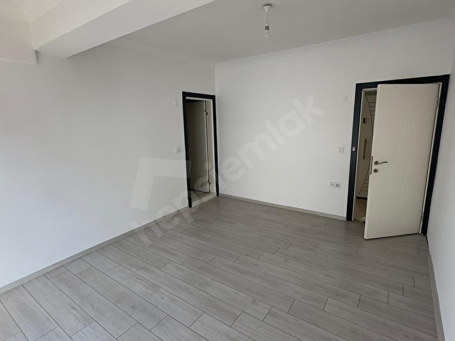 ÇİFTLİKKÖY ÖZDİLEK AVM YAKINI KİRALIK 2+1 DAİRE - Görsel 4