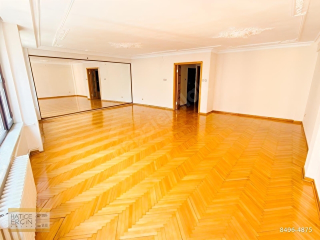 VALİKONAĞI CADDESİ MADOLYAN SOKAKTA 3+1 SATILIK BOŞ DAİRE - Görsel 8