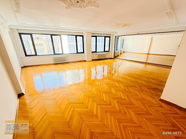 VALİKONAĞI CADDESİ MADOLYAN SOKAKTA 3+1 SATILIK BOŞ DAİRE - Görsel 4